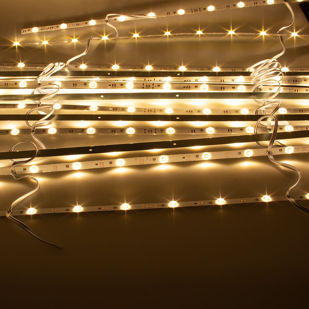 Светодиодная линейка линзованная 2835, 12 led, 24V, 12W, warm white, 170°, IP20, G109