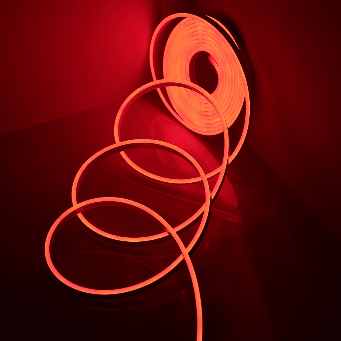 Светодиодный гибкий неон 4.5*13, 12V red LB5 (блистер 5м)