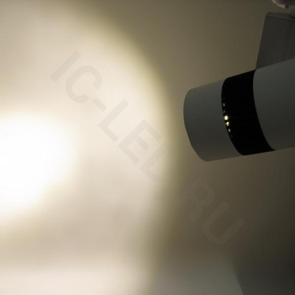 Светодиодный светильник трековый 2L PX181 (50W, 220V, Warm White) Светодиодный светильник трековый 2L PX181 (50W, 220V, Warm White)