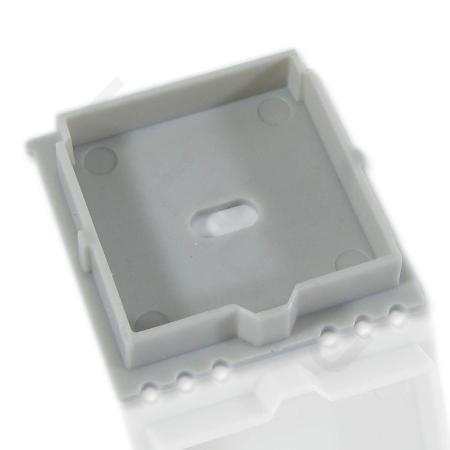 Заглушка с отверстием для профиля (046)