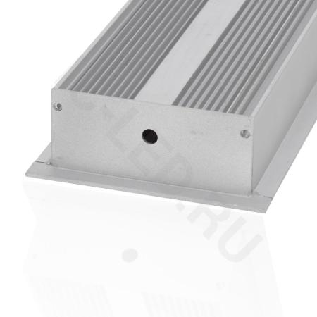 Заглушка с отверстием для профиля (200)