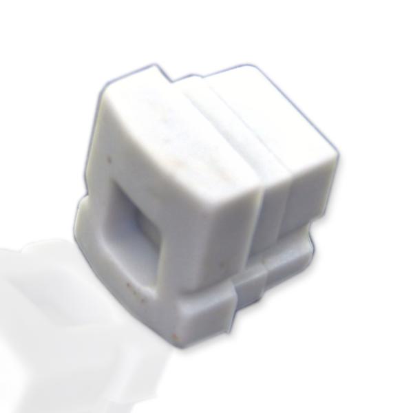 Заглушка с отверстием для профиля (833)