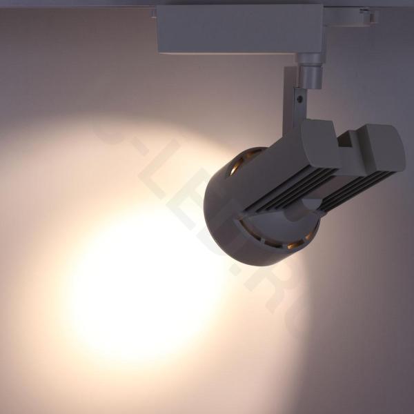 Светодиодный светильник трековый JH-GDD 2L PX67 (50W, 220V, white body, 30deg, day white) Светодиодный светильник трековый JH-GDD 2L PX67 (50W, 220V, white body, 30deg, day white)